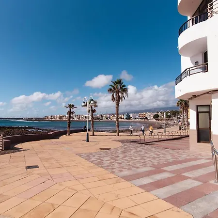 Home2Book Lovely Beachfront Apt Arinaga Green Exterior photo