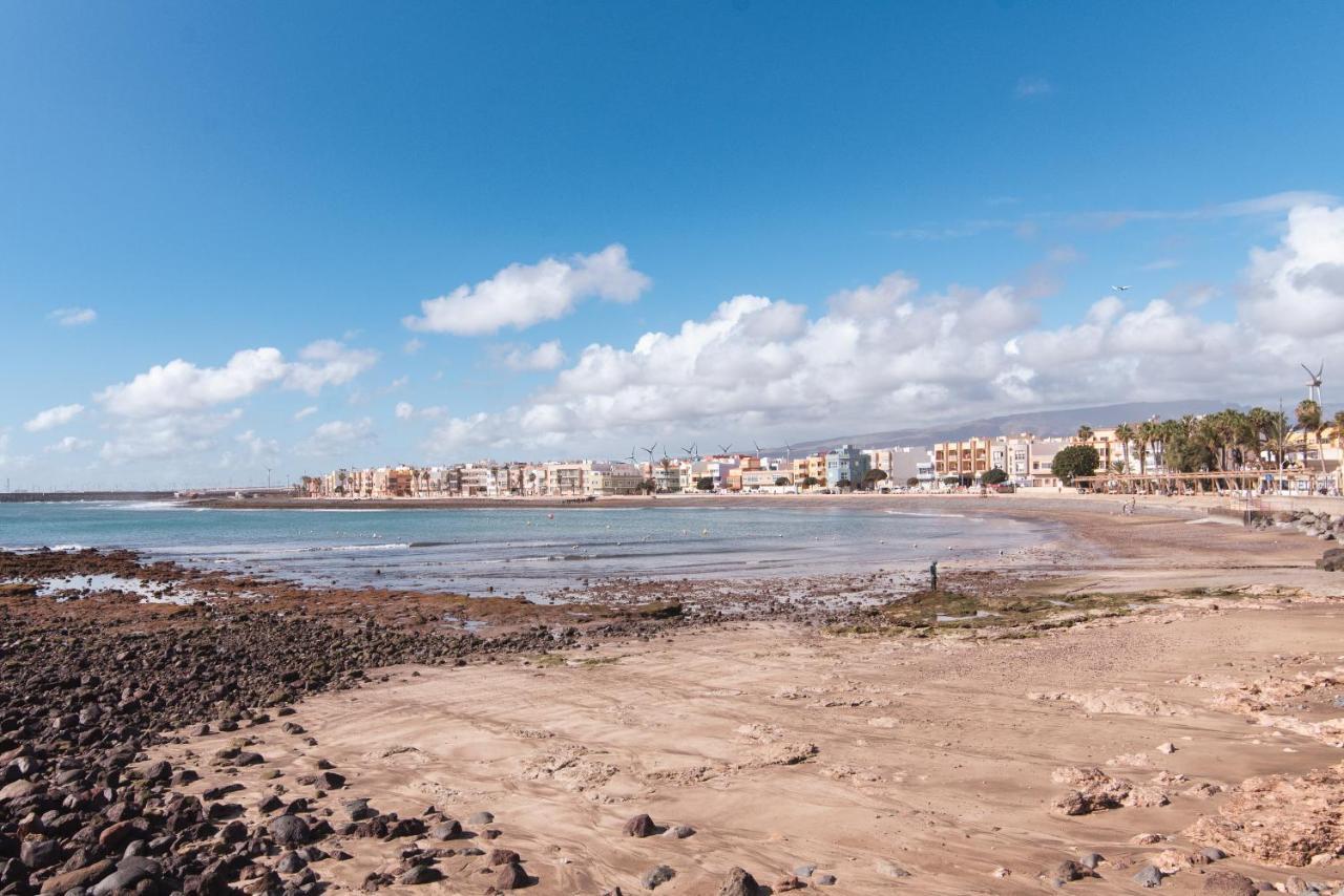 Home2book Lovely Beachfront Apartment *